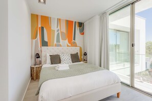 Room - Vrbo Property (Sintra)