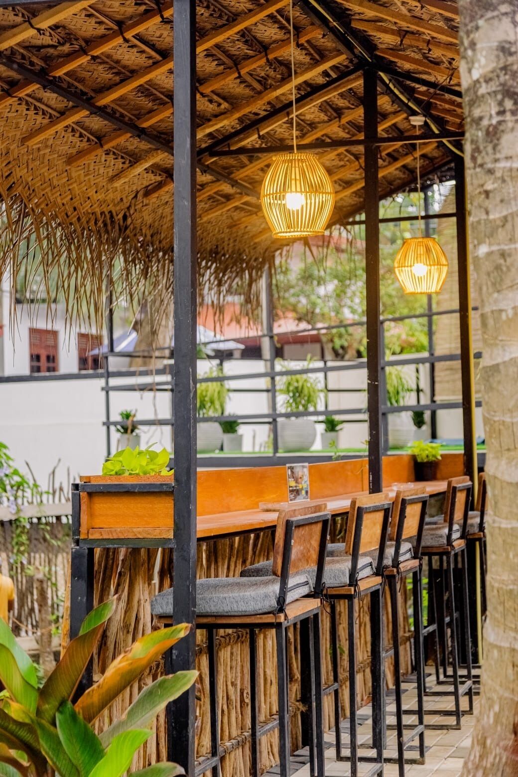 تناول الطعام بالخارج