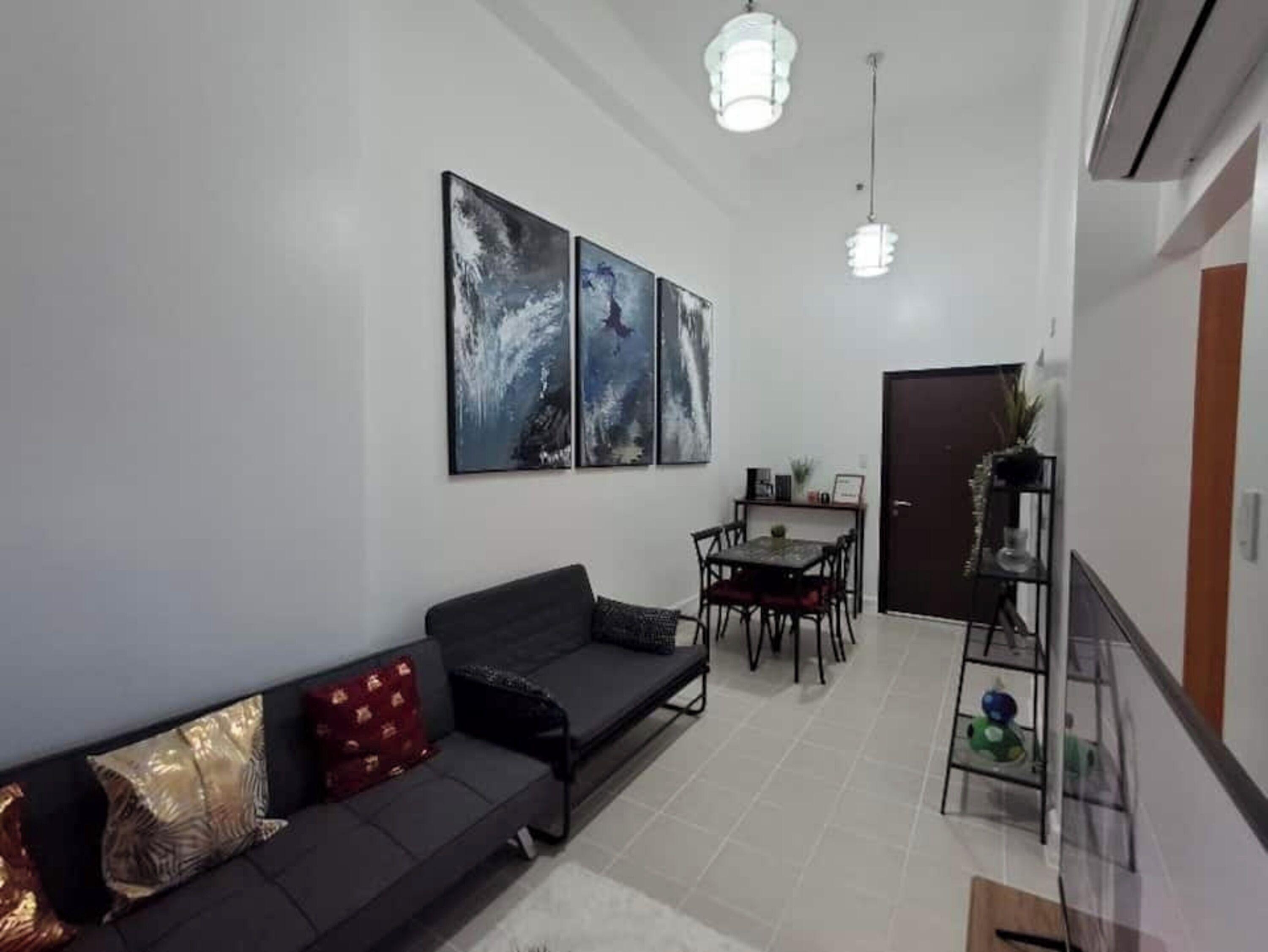 Standard Condo, Pool Access | Living room