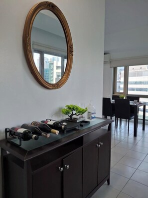Interior - Forbeswood Parklane (Taguig)