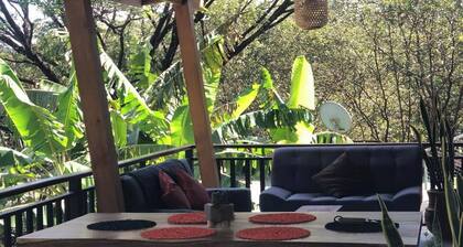 Manzu House Near Playa Guiones, Nosara