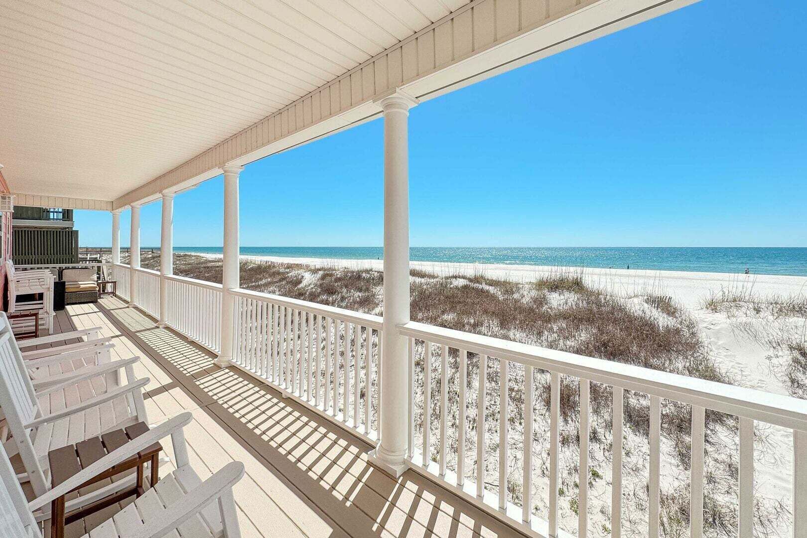 独立别墅, 多张床, 露台, 海洋景观 (By the C) | 客房景观