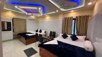 Quadrupla Luxury, patio, vista fiume