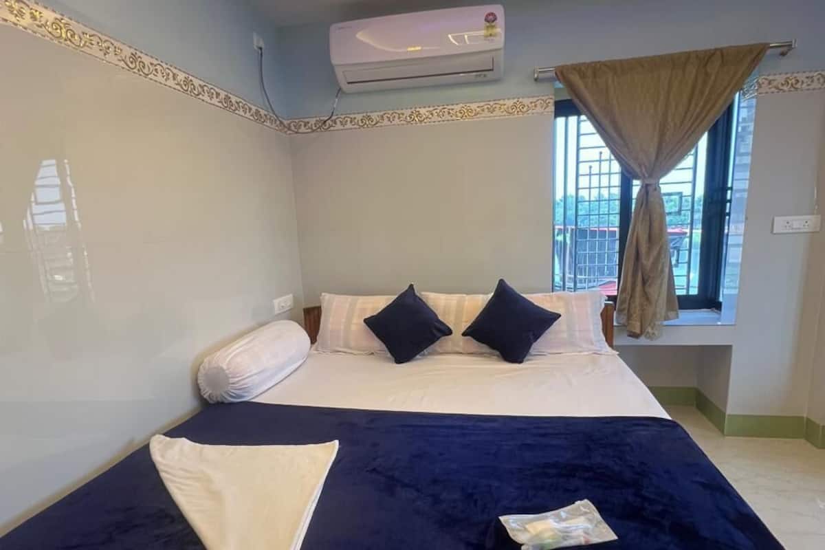Luxury Double Room, 1 Bedroom, Patio, River View