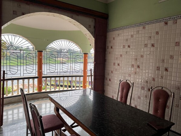 Deluxe Double Room, Patio | Dining