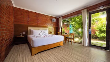 Doppel- oder Zweibettzimmer, zum Innenhof hin