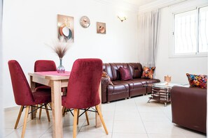 Dining - Urban Oasis – Stylish Downtown Apartment (Agadir)