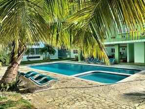 Pool - Elegant Sea View 3BD Apt, King Bed, Full AC, Pool. (Santo Domingo Este)