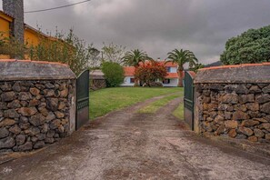 Property grounds - Grace Villa Angra do Heroísmo (Terra Cha)