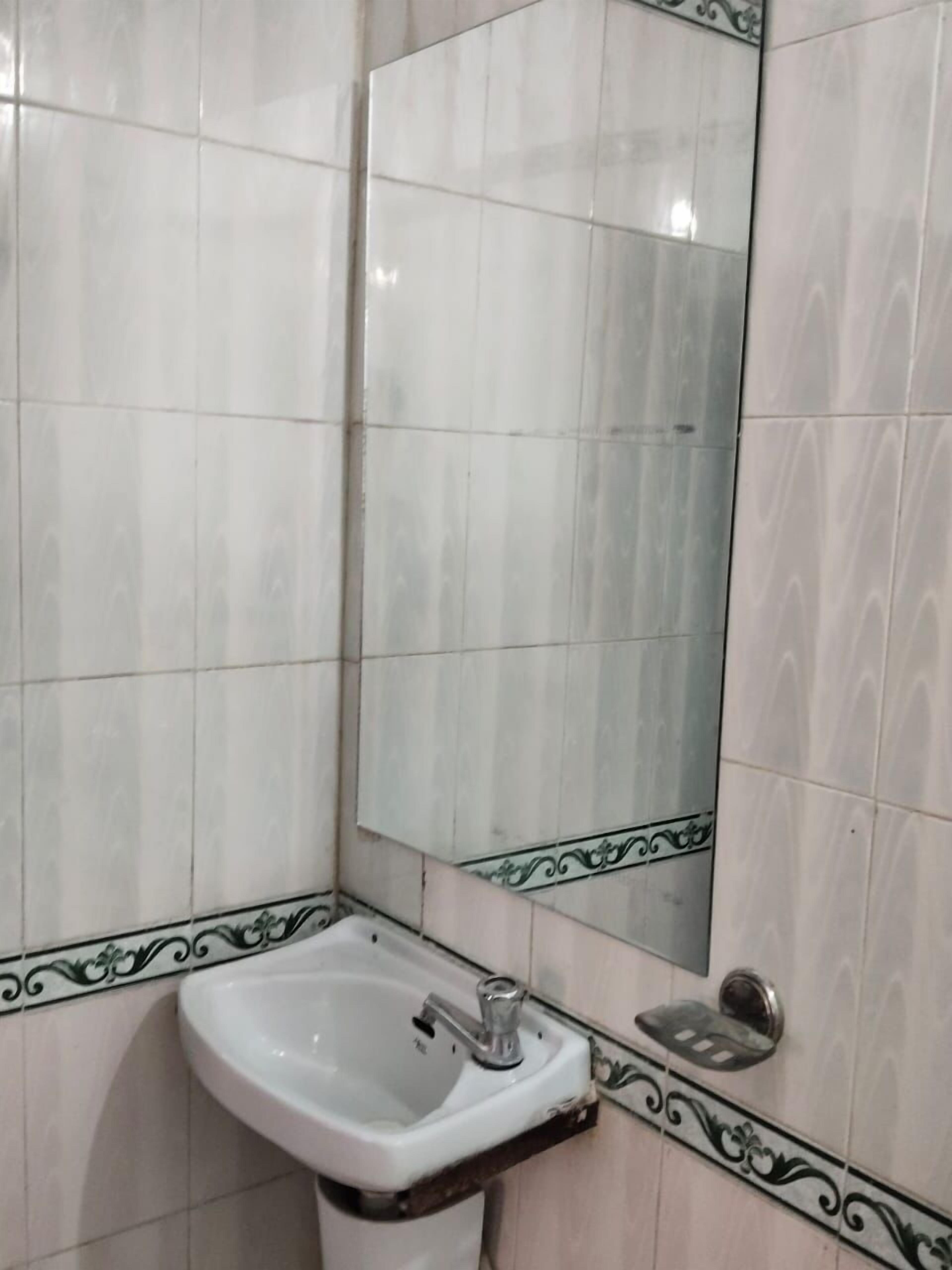 Artículos de tocador gratuitos, toallas, jabón, shampoo