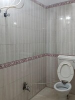 Chambre Triple | Salle de bain