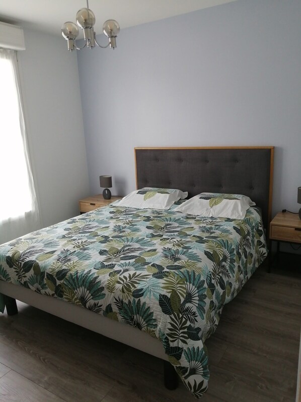 Room - Vrbo Property (Cléder)