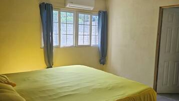 Familie huis, uitzicht op tuin