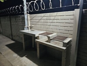 Terrace/patio - Honey Beach House (San Luis Talpa)