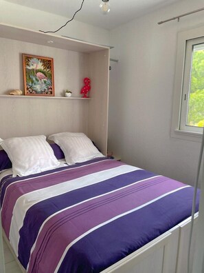 Room - Studio with balcony and private parking (Le Grau-du-Roi)