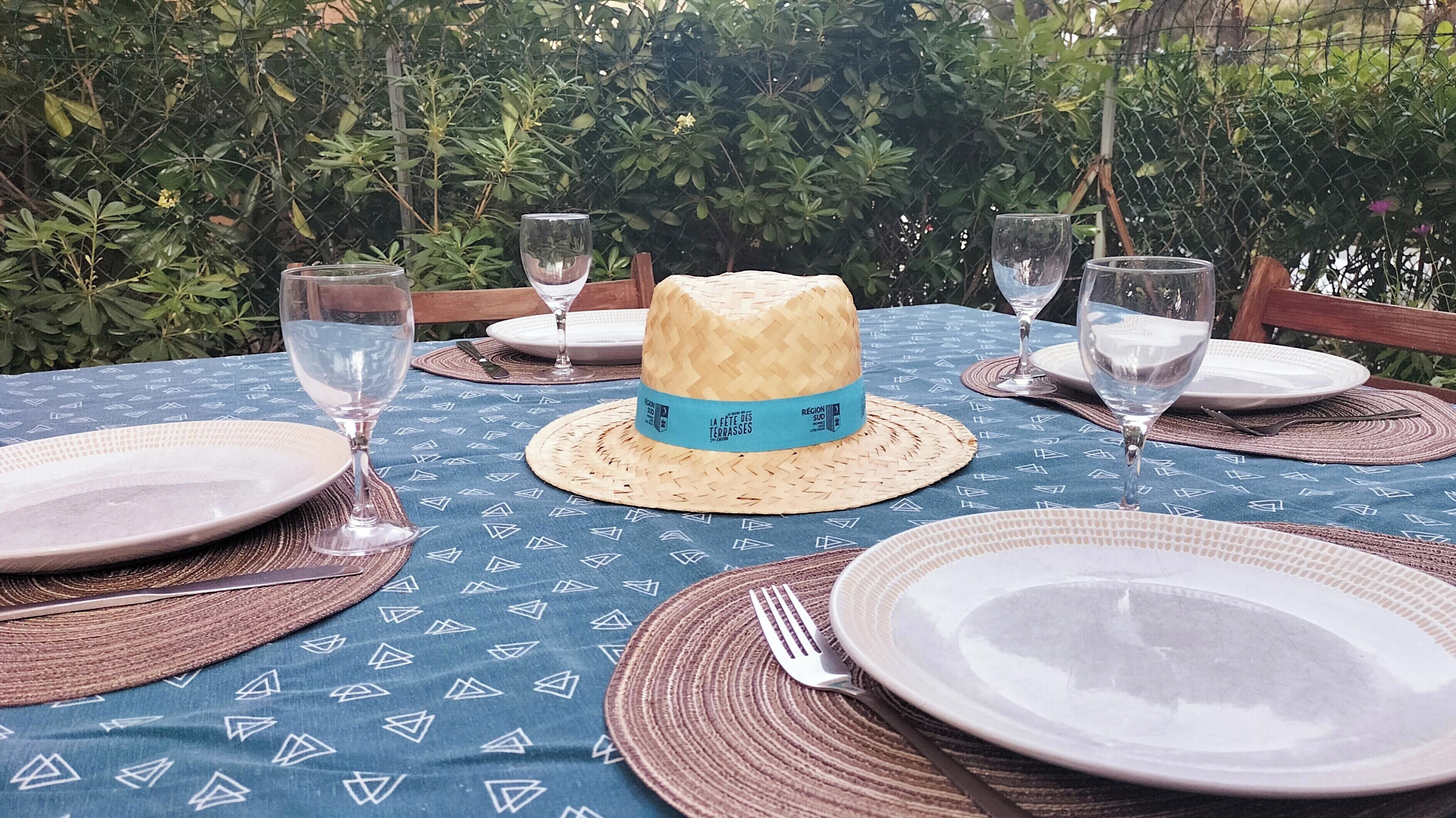 Utendørsservering