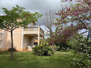 Jardines del alojamiento