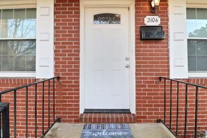 Exterior detail - Furnished 3BR Corporate Rental in Petersburg (Petersburg)