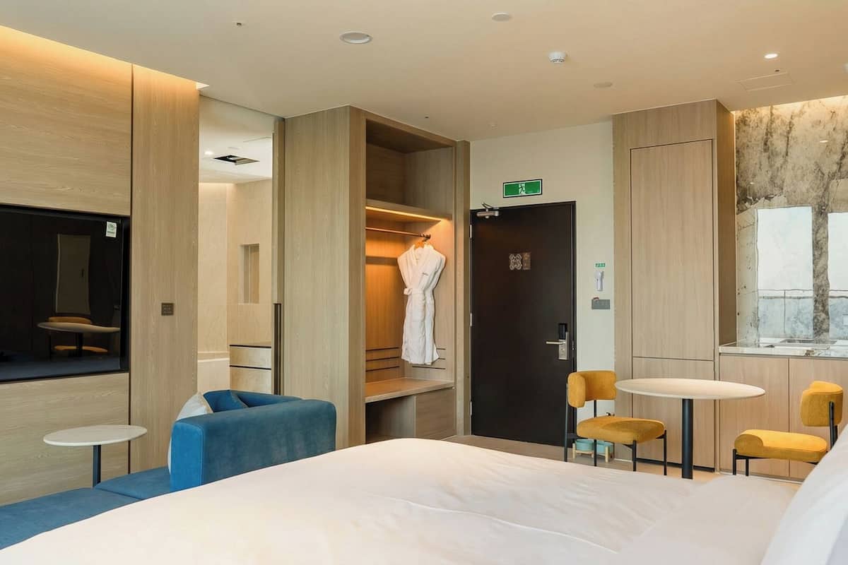 Pet Small Suite Double (Ocean)