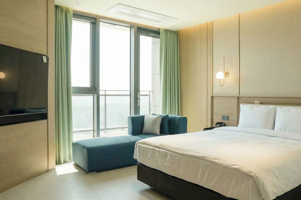 Small Suite Double (No Ocean View)