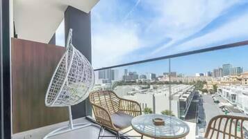 Studio Luxe, balcon, vue ville | Vue depuis le balcon