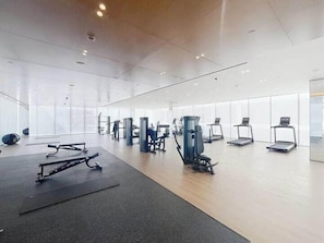 Gym - Binghatti Galaxy JVC near Circle Mall (Dubai)