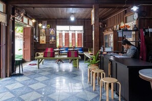 Lobby - Baan Pai Hostel (Pai)