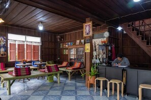 Lobby - Baan Pai Hostel (Pai)