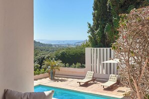 Pool - Mediterranean Finca style with pool and amazing sea views very close to town (Can Furnet)