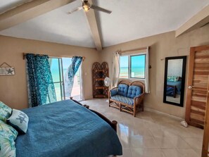 3 bedrooms, iron/ironing board, travel cot, free WiFi