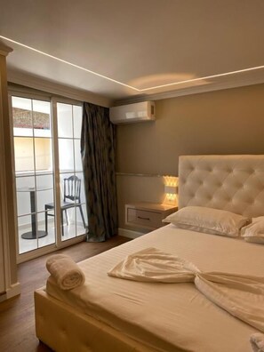 Room - Bliss Boutique Hotel  (Durrës)