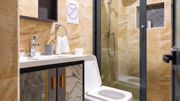 Appartamento Deluxe, patio | Bagno