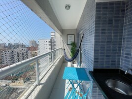 Apartamento conforto, vista parcial para o mar | Área da propriedade