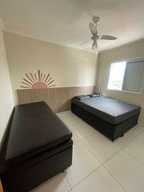 Appartamento Comfort, vista mare parziale | Wi-Fi gratuito