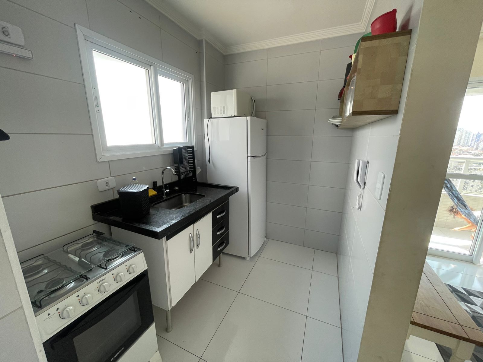 Apartamento Confort, vistas parciales al mar | Cocina privada