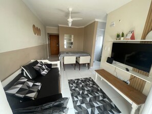 Apartemen Comfort, pemandangan laut terbatas | Area keluarga