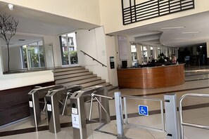 Lobby - Spacious apt. 3 bedrooms. Fully equipped downtown Stgo (Santiago)