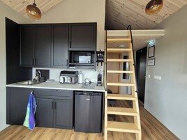 Bústaður - 2 svefnherbergi - verönd | Að innan