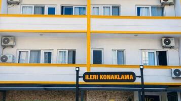 Condo, Balcony, City View | Exterior