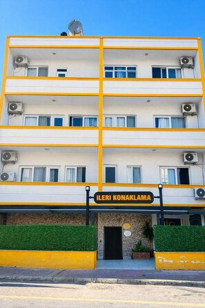 Condo, Balcony, City View | Exterior - ileri konaklama (Mersin)