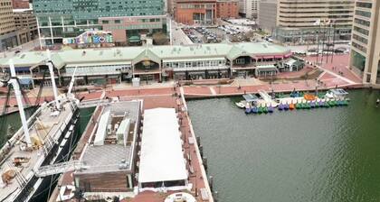 Spacious Downtown 2BR | Near Harbor & Stadiums