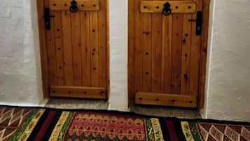 Double or Twin Room | Interior