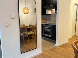 Fridge, microwave, oven, stovetop - MurgLodge Gaggenau - central and directly on the Murg, ideal with family or dog (Gaggenau)
