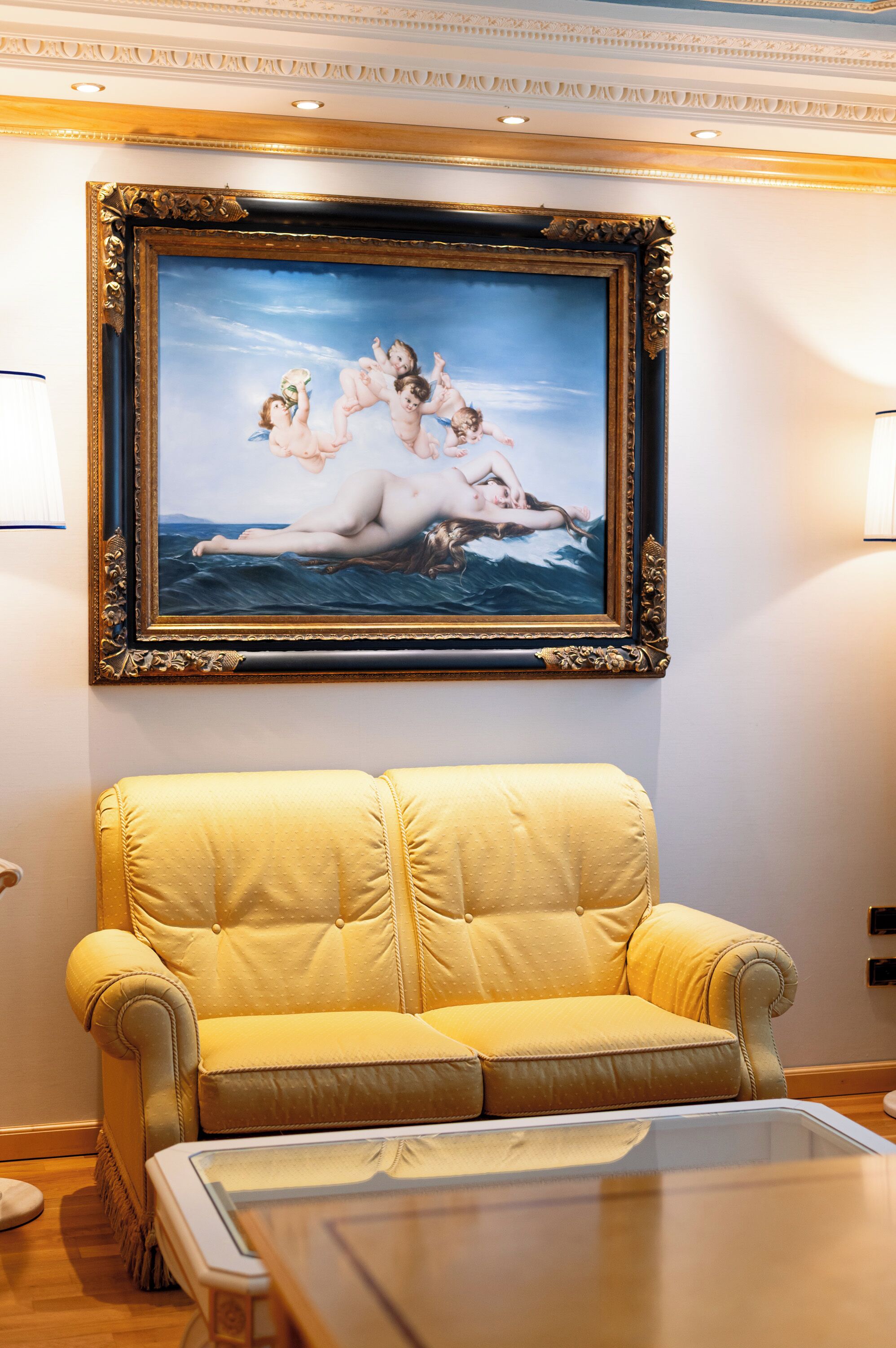 Luxury Suite | Interior