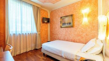 Comfort Double Room Single Use, 1 Large Twin Bed