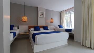 Quarto quádruplo | Wi-Fi de cortesia, roupa de cama
