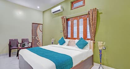 Hotel Pavitram THE BHU STAY