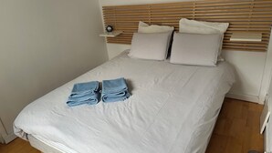 Căn hộ phong cách cổ điển, quang cảnh sân vườn