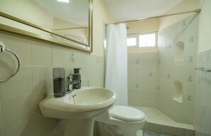 Lägenhet Standard - 2 sovrum - utsikt mot bergen | Badrum