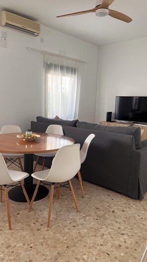 Interior - Villa Alhelí del Aljarafe (Mairena del Aljarafe)